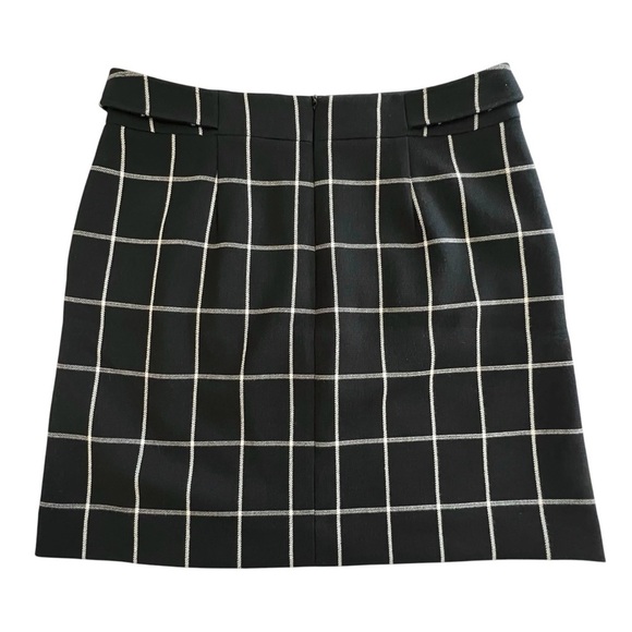 Ann Taylor LOFT Black and White Plaid Skirt with Gold Buttons, Size 8 - Picture 6 of 10